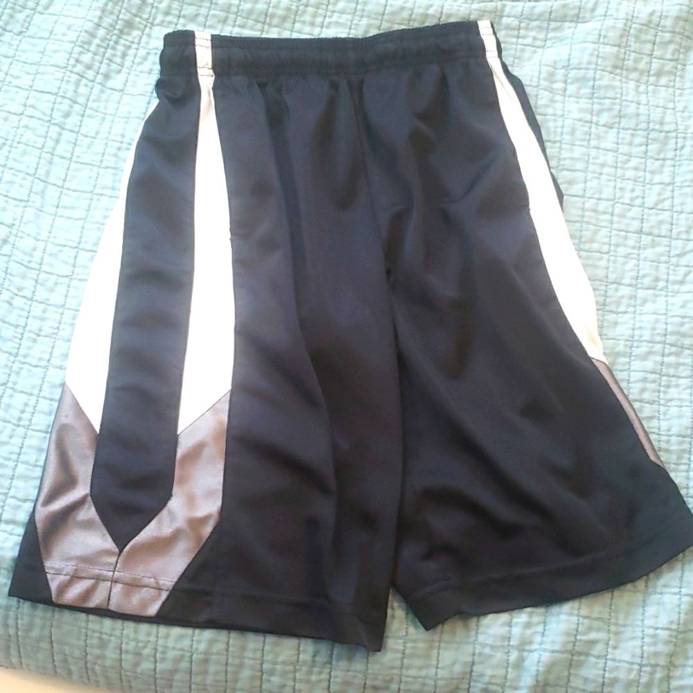 Everlast shorts